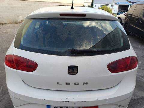 Portón Seat Leon CAYC