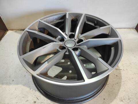 LLanta Chapa Audi Q3 DFYA