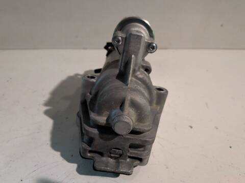 Foto 2ª: Motor de Arranque Ford Mondeo AMBIENTE 2.0 16V DI TD CAT 116CV (2000)