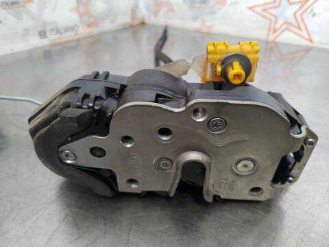 Foto 3ª: Cerradura Puerta Delantera Derecha Opel Mokka EDITION ECOFLEX 131CV 96KW [A17DTS] (2014)