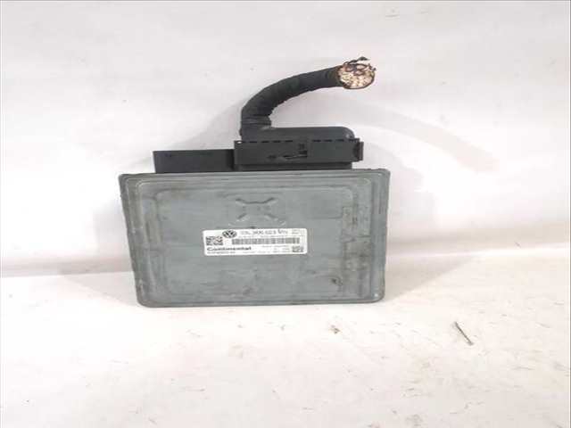Foto 3ª: Centralita Motor ECU Volkswagen Golf 1.6 TDI 105CV [CAYC] (2009)