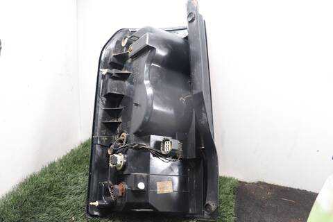 Foto 2ª: Piloto Trasero Derecho Land Rover Discovery TDV6 S 211CV 155KW (2011)