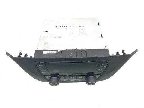 Foto 2ª: Sistema Audio Radio CD Iveco 35 35140 140CV [F1AGL411B*H] (2023)