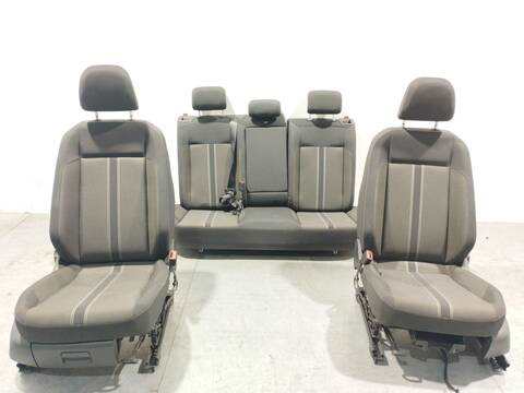 Asientos Traseros Volkswagen T-Roc 1.5 TSI 150CV 110KW
