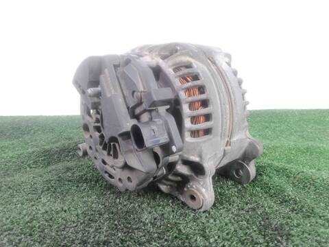 Foto 2ª: Alternador Volkswagen Passat 1.9 TDI 130CV 96KW [AVF] (2001)