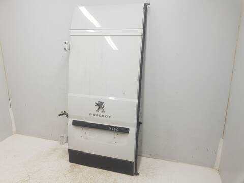 Foto 3ª: Puerta Trasera Izquierda Peugeot Boxer 335 L2H1 SERVICE EDITION BLUEHDI 140 STOPSTART (1994)