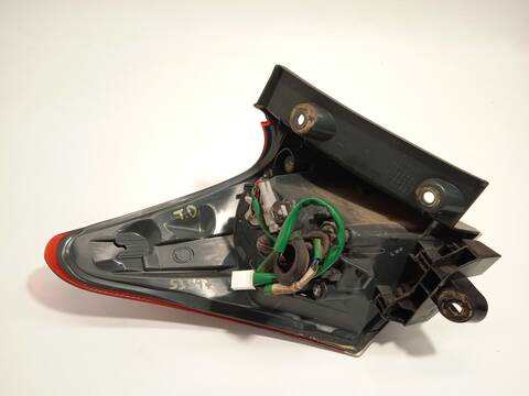 Foto 3ª: Piloto Trasero Derecho Toyota Auris ACTIVE 90CV 66KW [1ND] (2017)