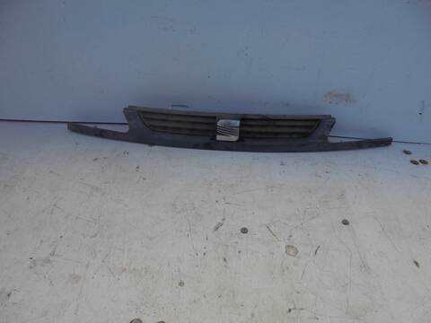 Rejilla Delantera Seat Arosa SELECT 50CV 37KW