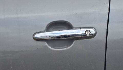 Maneta Exterior Delantera Izquierda Kia Sorento DRIVE 2WD 197CV 145KW