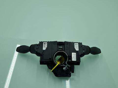 Foto 2ª: Mando Multifuncion Ford Tourneo AMBIENTE 101CV 74KW [SFCA] (2015)