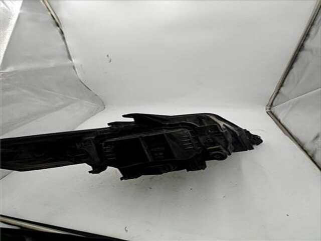 Foto 3ª: Faro Izquierdo Ford Mondeo 2.0 TITANIUM S [2.0 LTR. - 103 KW TDCI CAT]