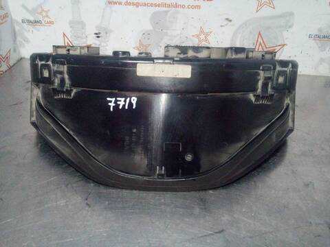 Foto 3ª: Cuadro de Instrumentos Mercedes Clase E 180 320 CDI 210.026) BERLINA 197CV 145KW [613961] (2000)