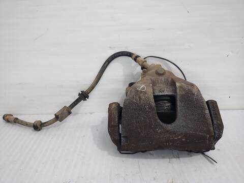 Foto 3ª: Pinza Freno Delantera Derecho Ford Focus TREND BERLINA 101CV 74KW [HWDA] (2006)