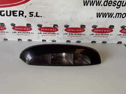 Piloto Trasero Derecho Opel Corsa COSMO 1.2 16V CAT Z 12 XE - LW4) 75CV