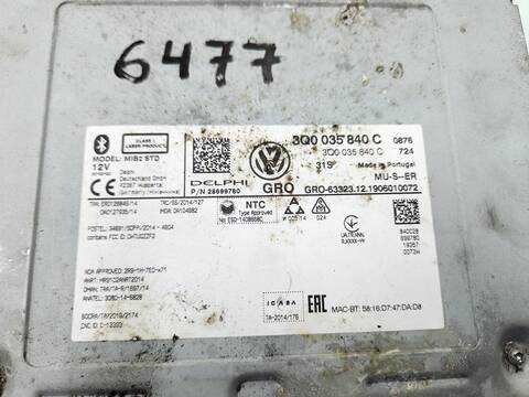 Foto 3ª: Sistema GPS Volkswagen Golf SPORT R-LINE 150CV 110KW [DPCA] (2020)