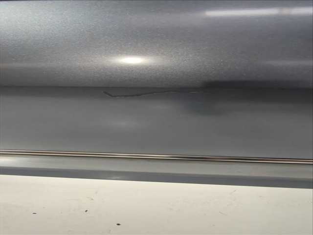 Foto 3ª: Puerta Delantera Izquierda Peugeot 407 1.6 HDI 110 6D9HZC 6D9HYC) 109CV 80KW [9HY (DV6TED4),9HZ (DV6TED4)] (2004)