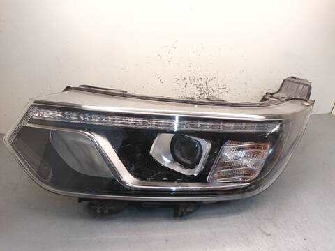 Foto 2ª: Faro Izquierdo Ssangyong Tivoli 1.5 163CV 120KW [175950] (2024)