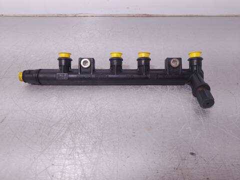 Foto 2ª: Rampa Inyectora Fiat Panda 1.2 CAT 60CV 44KW [188A4000] (2008)