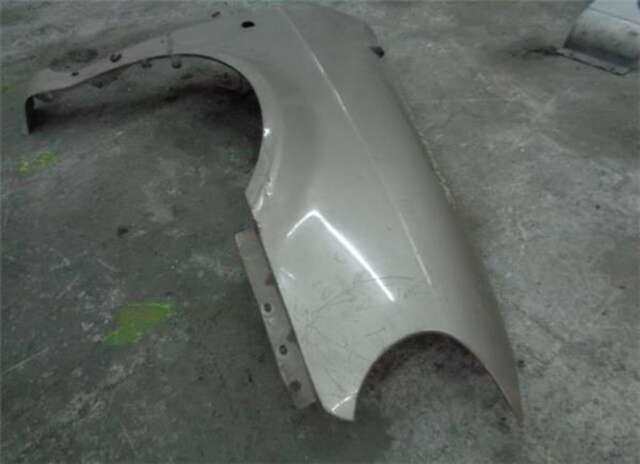 Foto 3ª: Aleta Delantera Derecha Kia Carnival 2.9 CRDI [J3]
