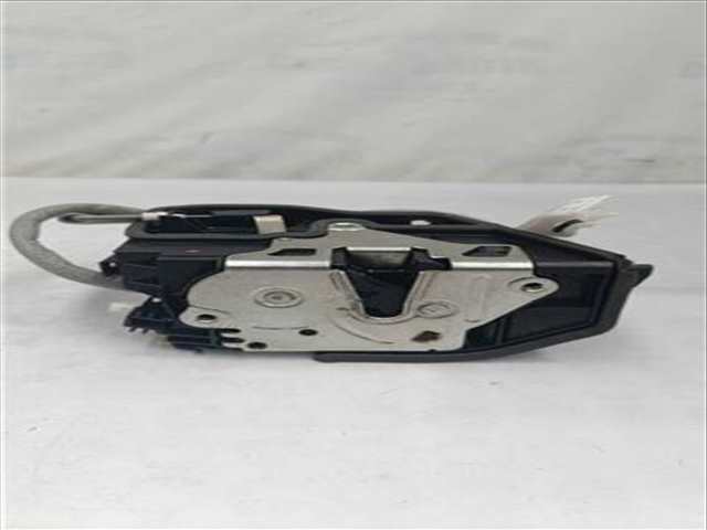 Foto 4ª: Cerradura Puerta Delantera Derecha Bmw Serie 1 114 2.0 118D ADVANTAGE [2 0 LTR. - 110 KW 16V TD] BERLINA 150CV