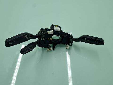 Foto 1ª: Mando Multifuncion Audi A3 AMBIENTE 150CV 110KW [CRB] (2019)