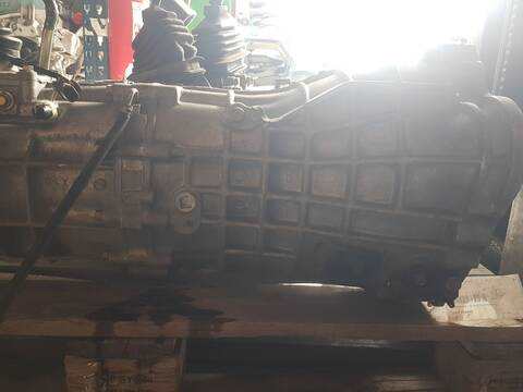 Foto 2ª: Caja Cambios Nissan Navara 2.5 TD 103CV 76KWPICK-UP D22) (1998)