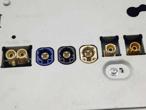 Foto 3ª: Sistema GPS Mercedes Clase B 150 B 180 CDI 246.212) (2011)