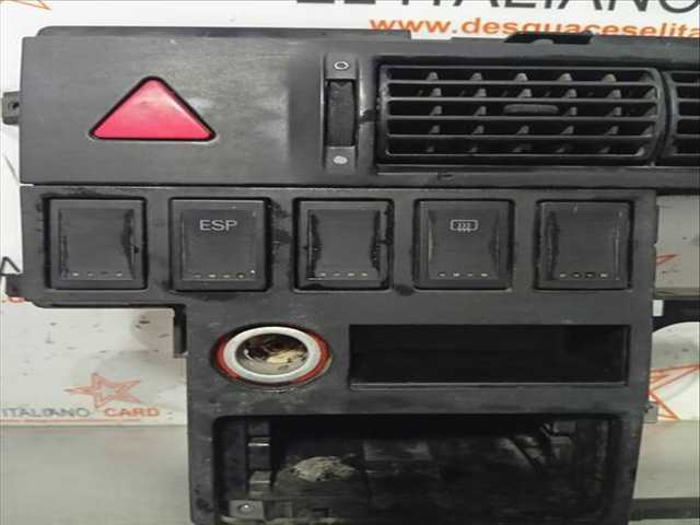 Foto 4ª: Consola Central Volkswagen Transporter CARAVELLE BUSINESS 151CV 111KW [AXG] (2000)