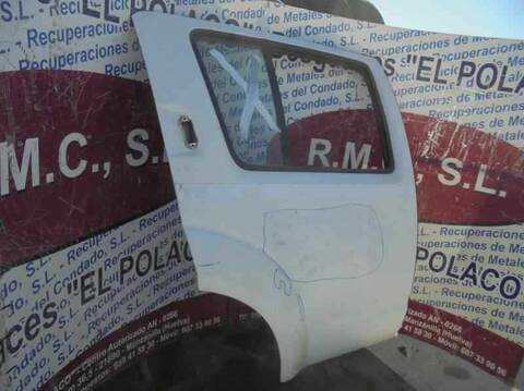 Foto 3ª: Puerta Trasera Derecha Nissan Pathfinder 2.5 DCI XE 171CV 126KW [YD25DDTI] (2008)