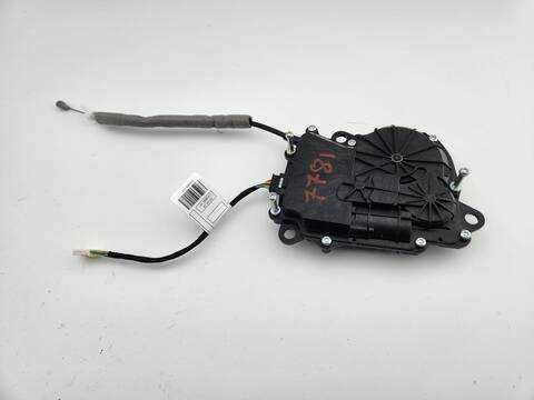Foto 3ª: Cierre Centralizado Portón Bmw X1 F48 SDRIVE16D [B37C15A] (2019)