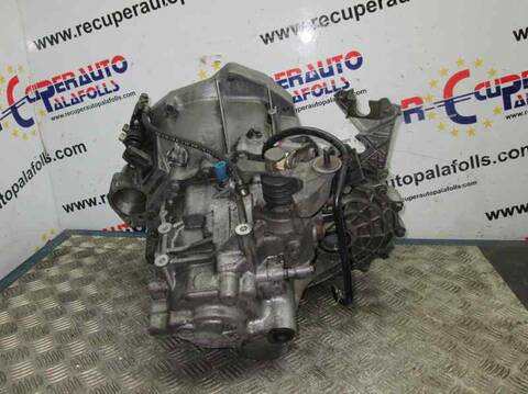 Foto 3ª: Caja Cambios Nissan Primera YD22DDTI BERLINA (2003)