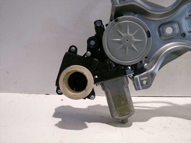 Foto 3ª: Elevalunas Eléctrico Delantero Izquierdo Toyota Verso 2.0 D-4D 2013-2018 [1AD] (2013)