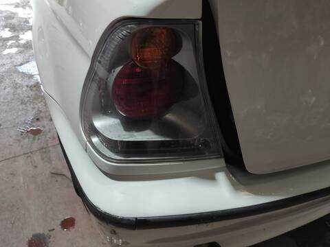 Piloto Trasero Izquierdo Bmw Serie 3 315 204D4