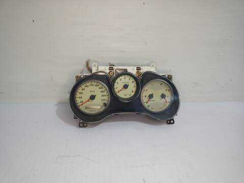 Cuadro de Instrumentos Toyota Rav4 2.0 LUNA 4X4 2003 ) 150CV 110KW