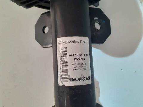 Foto 2ª: Amortiguador Delantero Derecho Mercedes Clase V 200 136CV 100KW (2014)