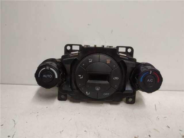 Mando Climatizador Ford Fiesta 1.4 AMBIENTE [1.4 LTR. - 50 KW TDCI CAT]