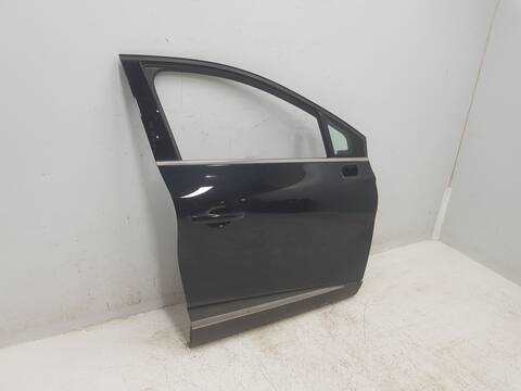 Foto 3ª: Puerta Delantera Derecha Renault Clio SIN DEFINIR