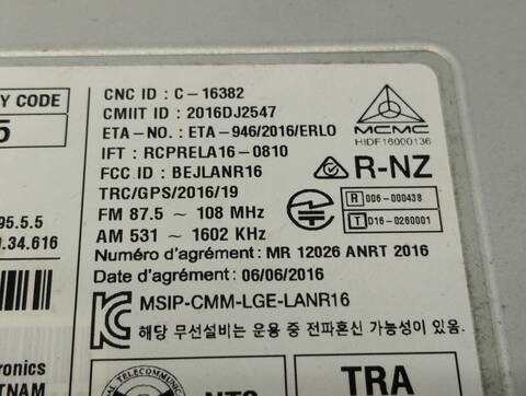 Foto 3ª: Sistema Audio Radio CD Renault Scenic BLACK EDITION 140CV 103KW IV [H5H B4] (2020)