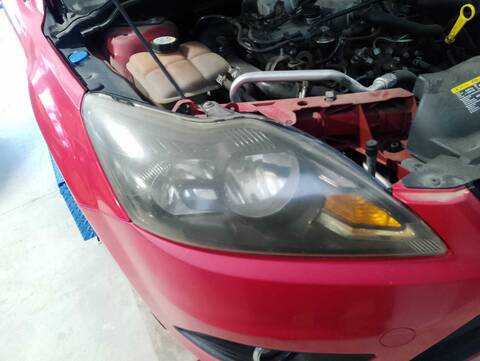 Faro Derecho Ford Focus TREND TURNIER 115CV 85KW
