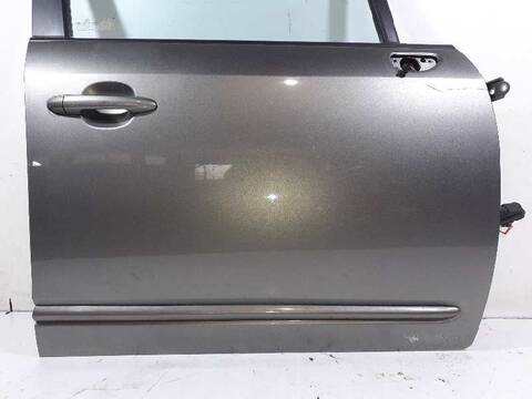 Foto 2ª: Puerta Delantera Derecha Kia Carens CONCEPT 113CV 83KW [D4EA] (2009)