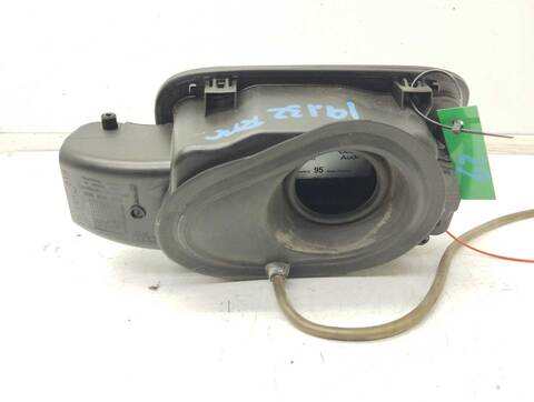 Foto 4ª: Tapa Exterior Combustible Audi A6 2.0 TFSI AVANT 180CV 132KW [CDNB] (2013)