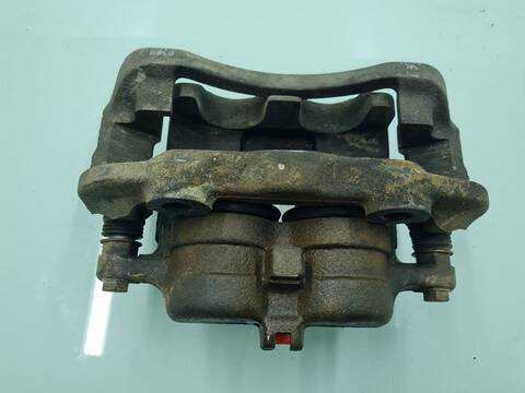 Foto 2ª: Pinza Freno Delantera Derecho Nissan Terrano 2.7 TD 125CV 92KW [TD27TI] (2006)