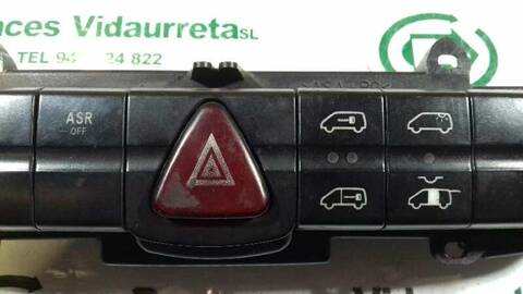 Foto 2ª: Mando Multifuncion Mercedes Vito 231CV 170KW