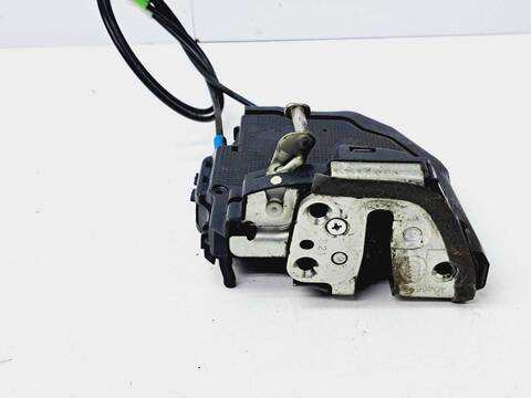Foto 3ª: Cerradura Puerta Trasera Izquierda Toyota Auris 1.6 16V CAT 124CV 91KW [1ZR] (2008)