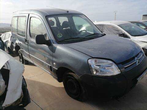 Foto 1ª: Aleta Delantera Derecha Citroen Berlingo FIRST COMBI 1 6 HDI 75 SX 75CV 55KW [D-9HW] (2010)