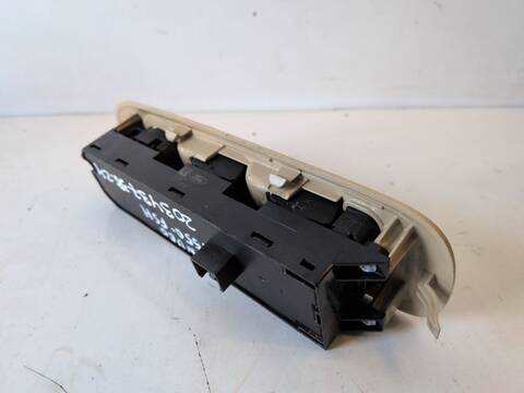 Foto 3ª: Botonera Elevalunas Ford Mondeo QXBA BERLINA (2007)