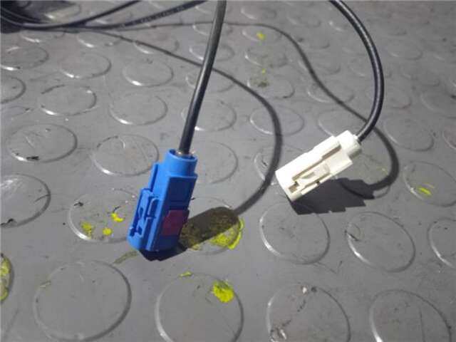 Foto 3ª: Antena Peugeot 308 1.6 STYLE [1.6 LTR. - 88 KW BLUE-HDI FAP]