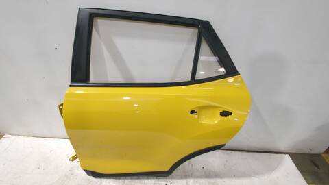 Foto 2ª: Puerta Trasera Izquierda Kia Stonic 1.0 T-GDI 101CV 74KW [G3LC,G3LE] (2023)