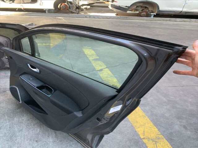 Foto 2ª: Puerta Delantera Derecha Renault Captur 1.5 DCI90CV [K9K 629] (2017)