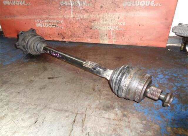 Foto 3ª: Transmision Delantera Izquierda Audi A4 1.8 20V TURBO (150CV) [AVJ]